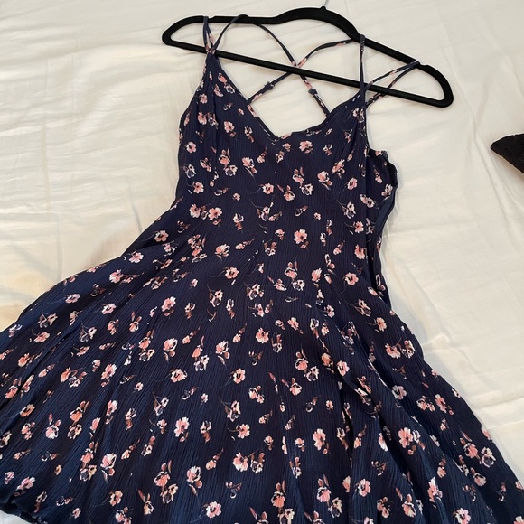 American Eagle floral navy dress with pink flowers - Picture 2 of 4